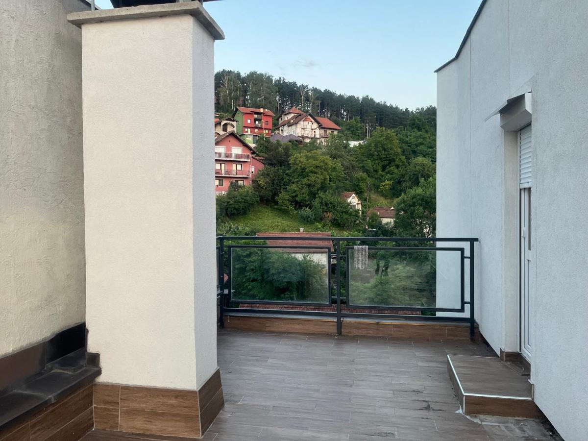 Appartement Penthouse à Užice Extérieur photo