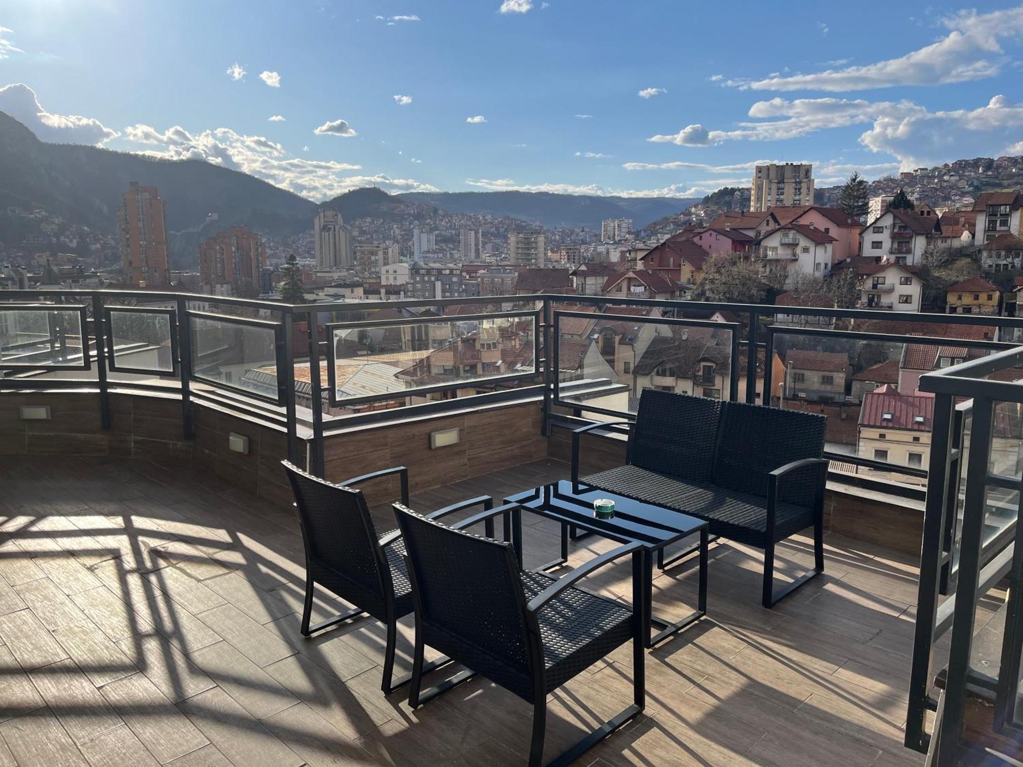 Appartement Penthouse à Užice Extérieur photo